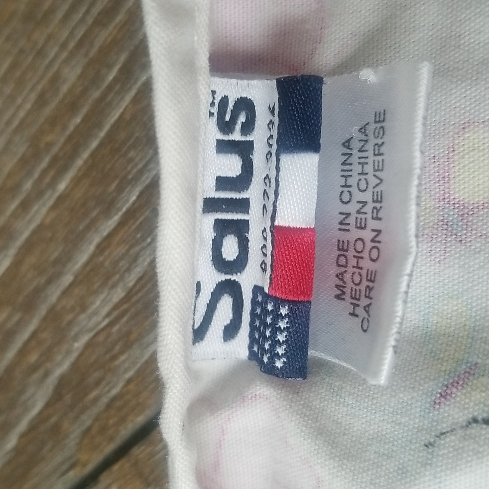 Uniform - Picture 3 of 3